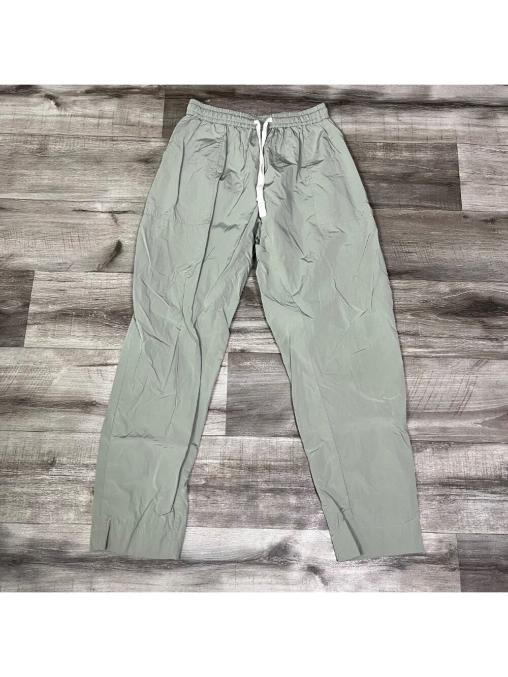 Halle Berry x Sweaty Betty Athletic Straight Leg Pants Green Women’s Size XS